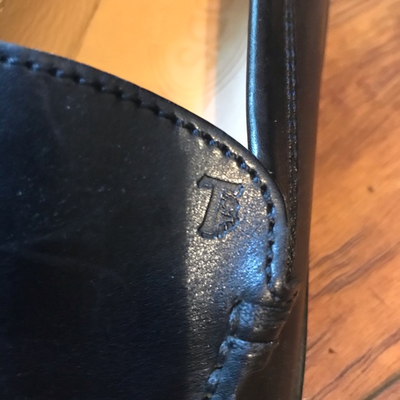 Tod’s Black Loafers - Picture 2 of 7